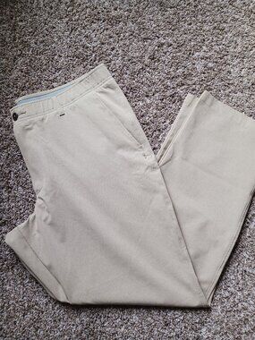 Under Armour Men's golf pants 38/30